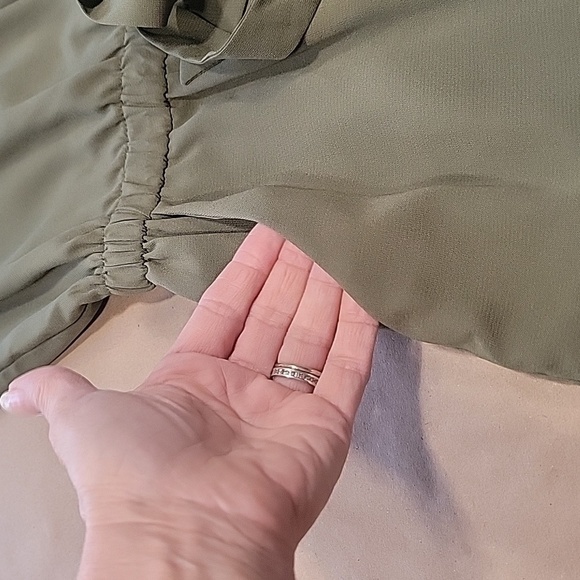 Bebop Size S Olive / Army Green Woven High Neck Romper Tie Waist, Exc. Used Cond - Picture 14 of 15